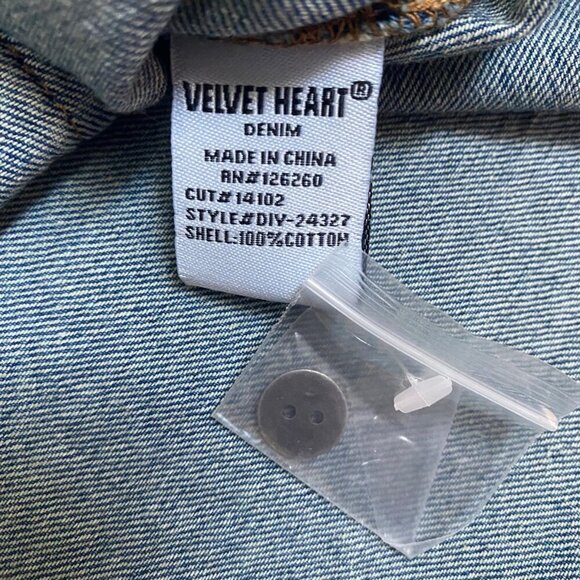Velvet Heart Nayeli Rockaway Blue Denim Jacket- NWT, Size S - Picture 10 of 10